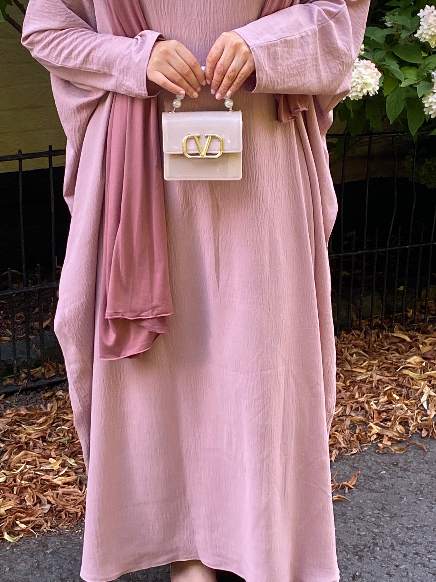 Crepe Butterfly Abaya Petal Pink