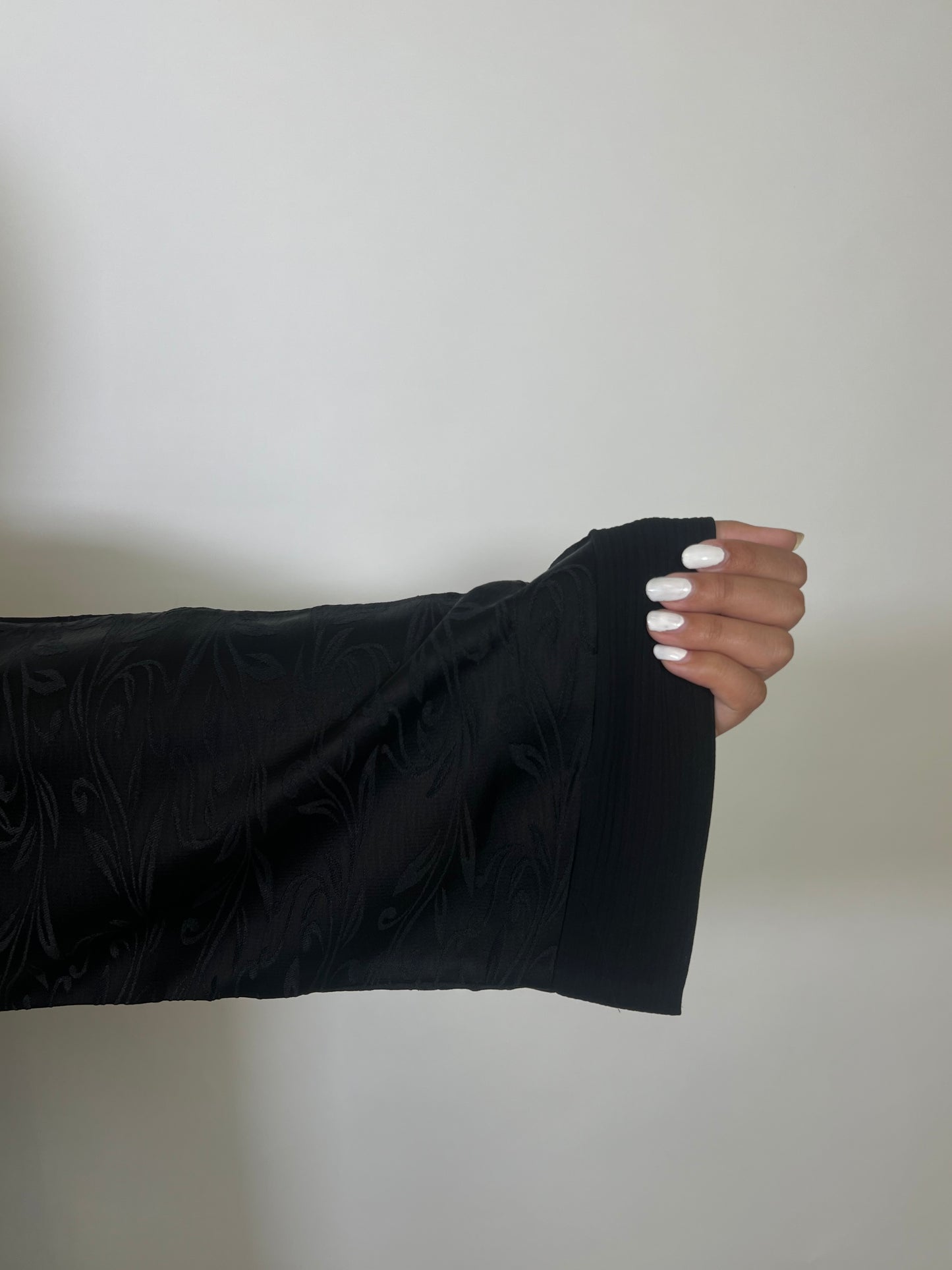 Jacquard Abaya - Black (has matching Hijab and belt)